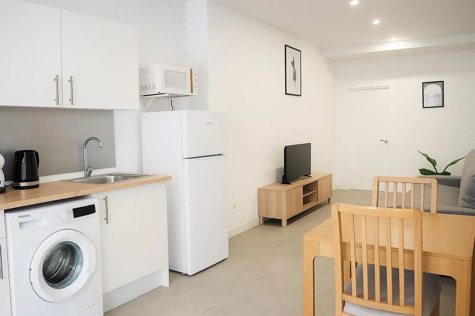 公寓 Apartamento A 5 Min Caminando De La Estacion De Bus Y Tren Maria Zambrano 马拉加